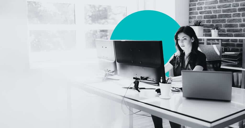 Woman working on a email marketing toolkit.